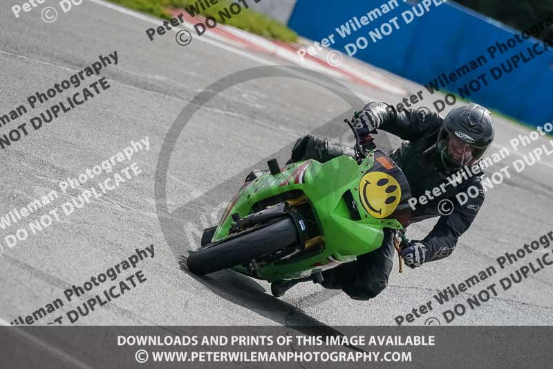 donington no limits trackday;donington park photographs;donington trackday photographs;no limits trackdays;peter wileman photography;trackday digital images;trackday photos